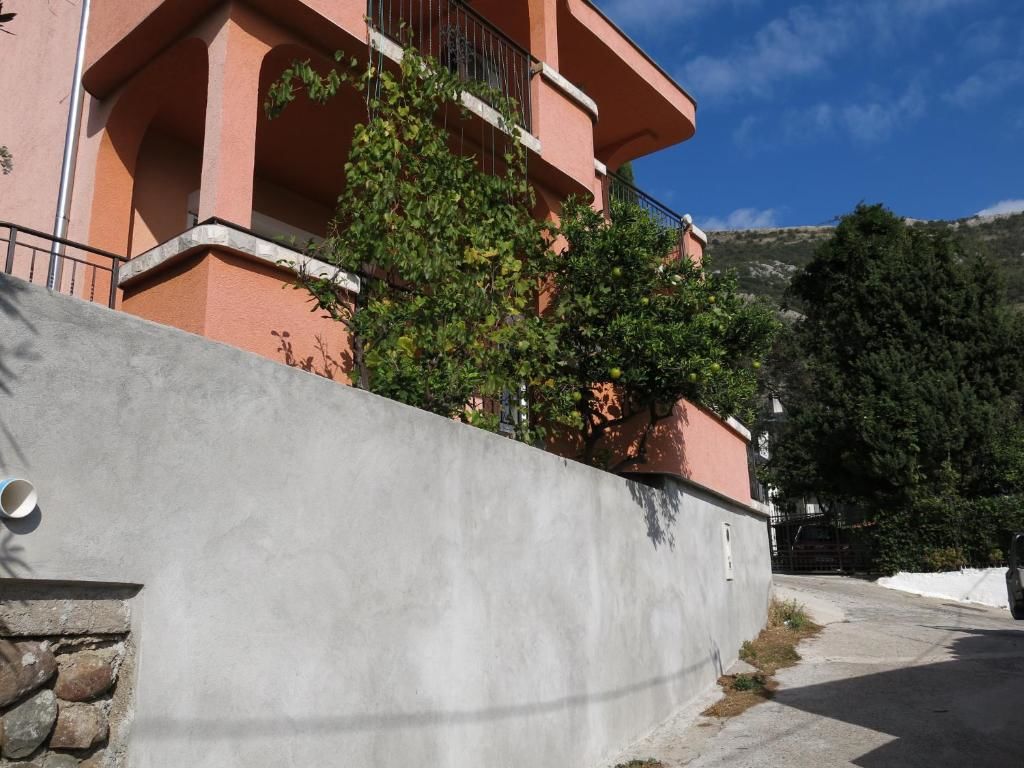 Апартаменты Apartments Victoriya Сутоморе