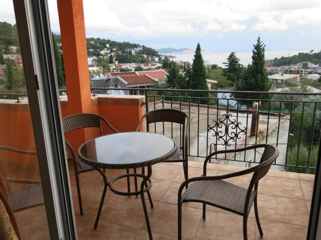 Апартаменты Apartments Victoriya Сутоморе