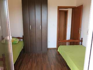 Апартаменты Apartments Victoriya Сутоморе Апартаменты с видом на море-38