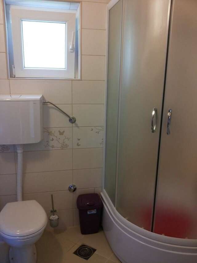 Апартаменты Apartments Victoriya Сутоморе-45